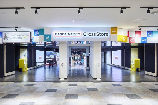 バンダイナムコ　Cross Store